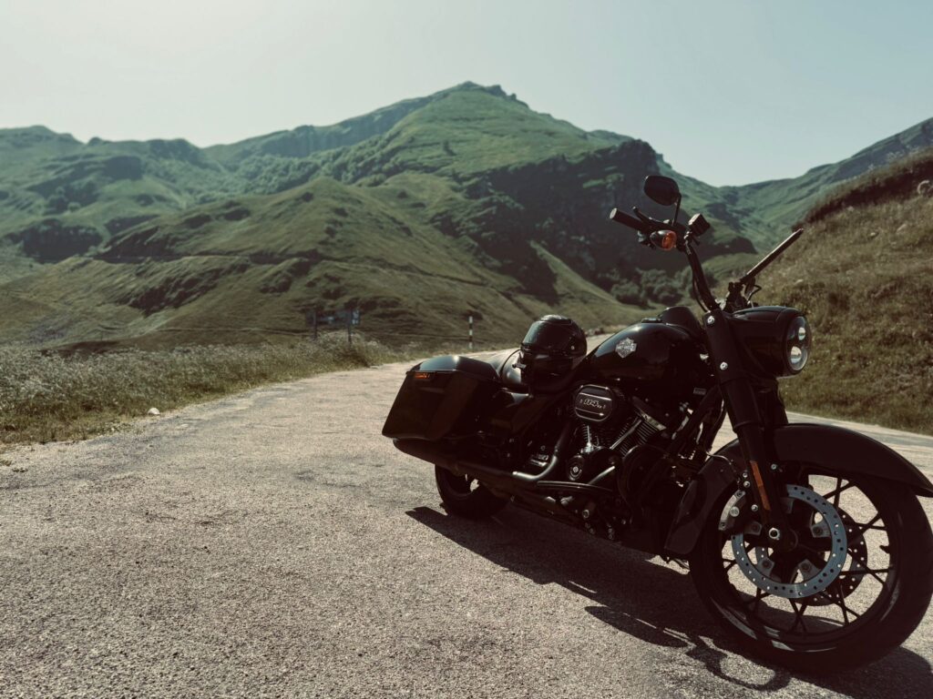 group motorcycle tours harley