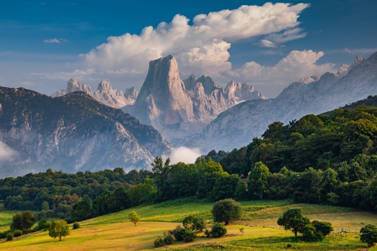 picos mountains motorcycle tour 2027
